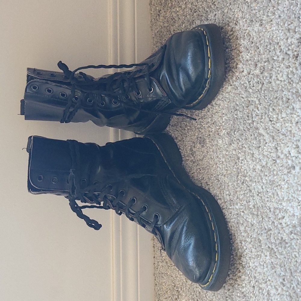 Vintage Dr. Martens size 9